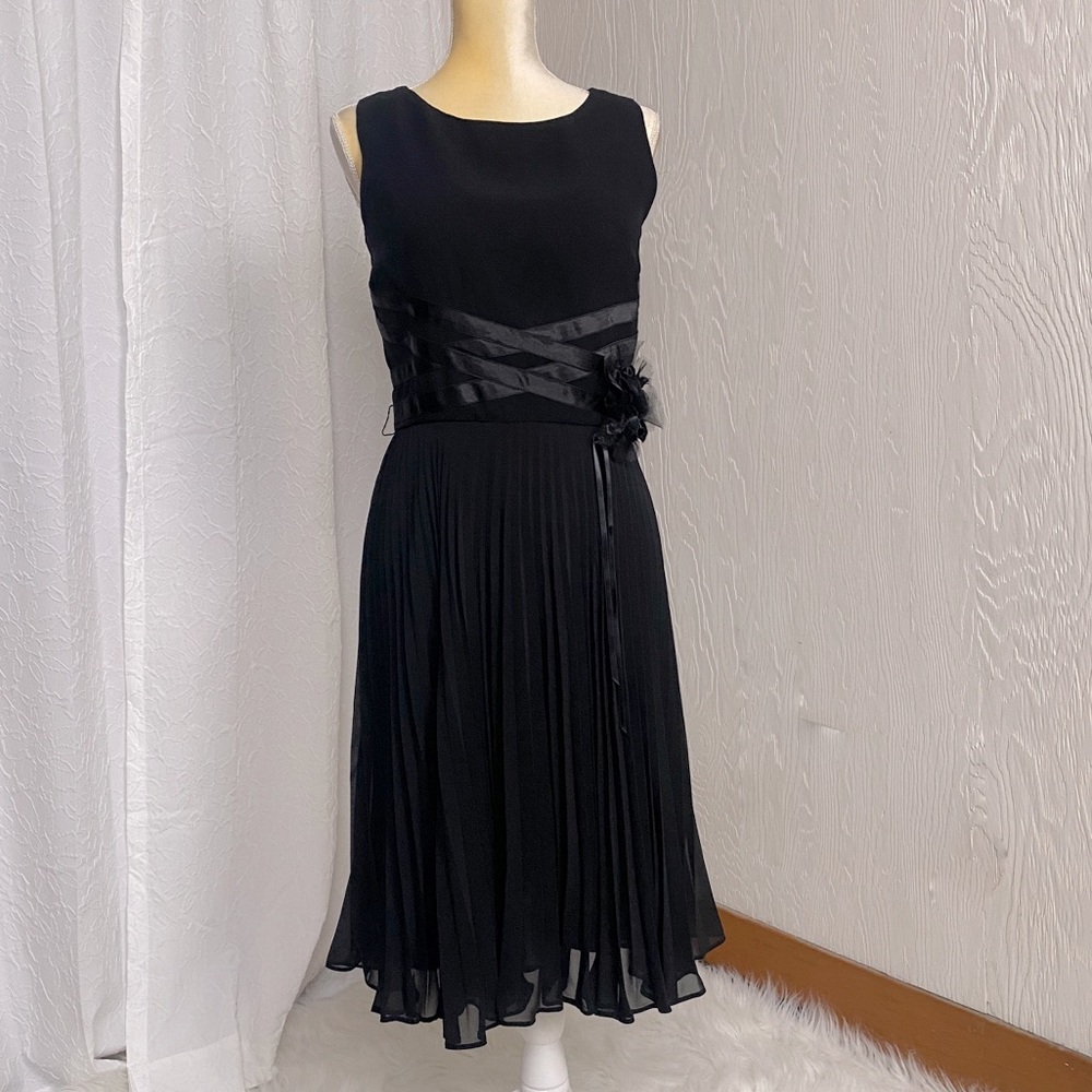 Sandra Darren Pleated Chiffon Cocktail Dress 12